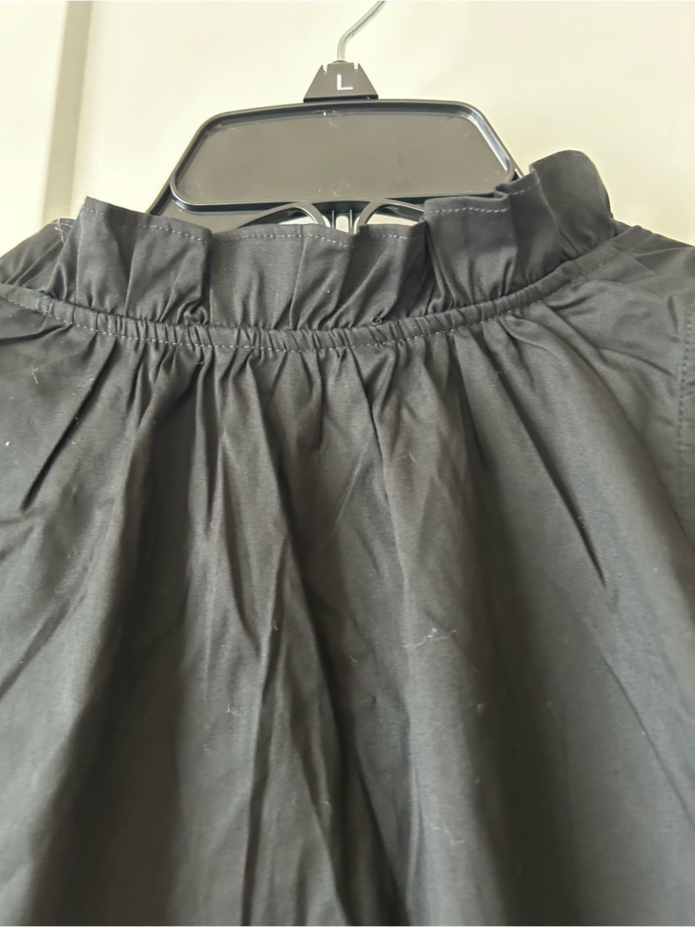 Express Black Ruffled Sleeve Button-Up Top - Picture 4 of 6